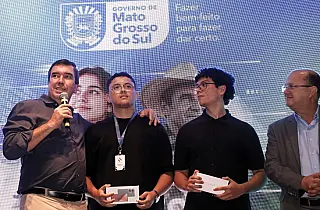 Parceria com Google leva inteligência artificial às escolas e CEP Rural