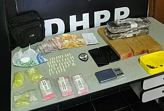 Polícia fecha ponto de drogas em Campo Grande e prende foragido condenado por roubo