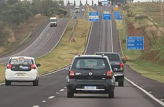 Em época de festas, cuidados são indispensáveis para colocar o pé na estrada com segurança