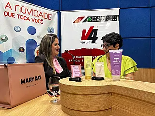 Podcast recebe Carol da Mary Kay para falar sobre empreendedorismo e tecnologia