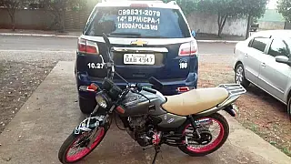 DEODÁPOLIS: Menor é apreendido conduzindo motocicleta com licenciamento vencido e lacre da placa vio