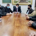 Reunião de alinhamento com a equipe de secretários de rio Brilhante