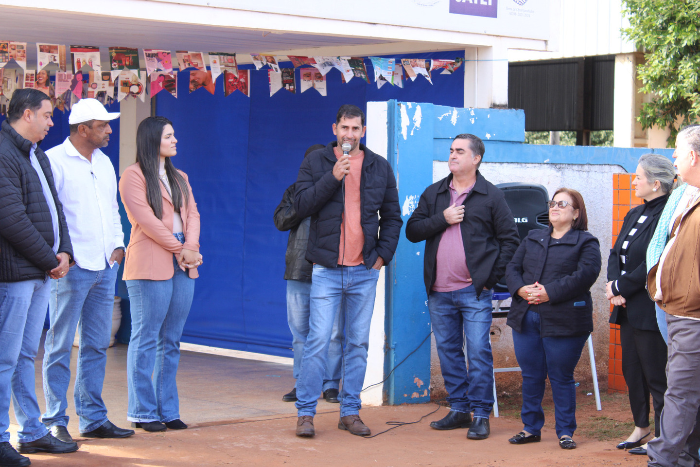 O presidente da Câmara Municipal, Robinho, também discursou durante a ação