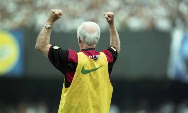 Rio de Janeiro (RJ) 27/05/2001 - Futebol - Campeonato Carioca - Final - Flamengo 3 x 1 Vasco - Fla Tricampeão - Zagallo (técnico do Flamengo) - Foto Hipólito Pereira / Agência O Globo Foto: Hipólito Pereira / Agência O Globo